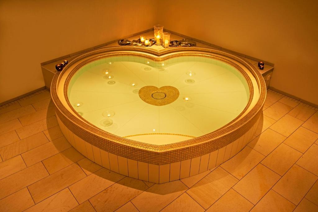 Wellnesshotel Ludinmuehle Фрайамт Экстерьер фото